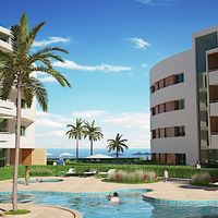 Апартаменты в большом городе, у моря в Португалии, Лагос, 99 кв.м.