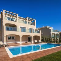 Villa at the spa resort, at the seaside in Portugal, Lagos, 312 sq.m.