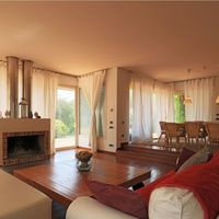 Villa in the village, in the suburbs, at the seaside in Spain, Catalunya, Girona, 550 sq.m.