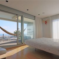 Вилла в горах, в деревне, в пригороде, у моря в Испании, Каталония, Барселона, 295 кв.м.