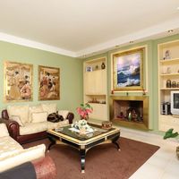 Вилла в горах, в деревне, в пригороде, у моря в Испании, Каталония, Барселона, 417 кв.м.