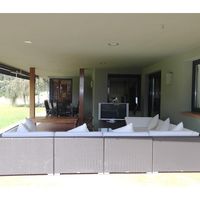 Вилла в горах, в деревне, в пригороде, у моря в Испании, Каталония, Барселона, 340 кв.м.