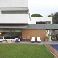 Villa in the mountains, in the village, in the suburbs, at the seaside in Spain, Catalunya, Barcelona, 470 sq.m.