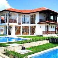 Villa in the suburbs, at the seaside in Bulgaria, Sunny Beach, 176 sq.m.