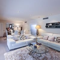 Вилла в горах, в деревне, в пригороде, у моря в Испании, Каталония, Барселона, 500 кв.м.