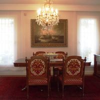 Villa in the mountains, in the village, in the suburbs, at the seaside in Spain, Catalunya, Barcelona, 440 sq.m.