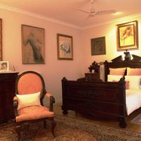 Villa in the mountains, in the village, in the suburbs, at the seaside in Spain, Catalunya, Barcelona, 440 sq.m.