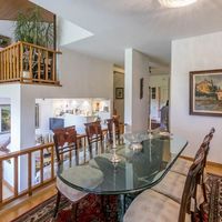 Villa in the mountains, in the village, in the suburbs, at the seaside in Spain, Catalunya, Barcelona, 330 sq.m.