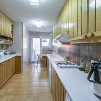 Villa in the mountains, in the village, in the suburbs, at the seaside in Spain, Catalunya, Barcelona, 330 sq.m.