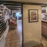 Villa in the mountains, in the village, in the suburbs, at the seaside in Spain, Catalunya, Barcelona, 330 sq.m.