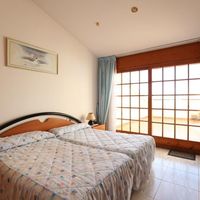 Вилла в горах, в деревне, в пригороде, у моря в Испании, Каталония, Барселона, 800 кв.м.