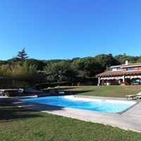 Villa in the village, in the suburbs, at the seaside in Spain, Catalunya, Barcelona, 472 sq.m.