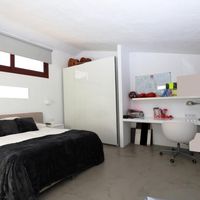 Villa in the village, in the suburbs, at the seaside in Spain, Catalunya, Barcelona, 472 sq.m.