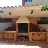 Villa in the village, in the suburbs, at the seaside in Spain, Catalunya, Barcelona, 580 sq.m.