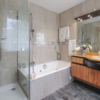 Villa in the mountains, in the village, in the suburbs, at the seaside in Spain, Catalunya, Barcelona, 400 sq.m.