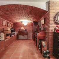 Villa in the mountains, in the village, in the suburbs, at the seaside in Spain, Catalunya, Barcelona, 400 sq.m.