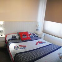 Villa in the mountains, in the village, in the suburbs, at the seaside in Spain, Catalunya, Barcelona, 320 sq.m.