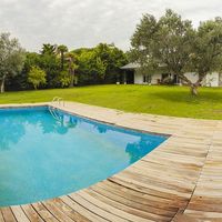 Villa in the mountains, in the village, in the suburbs, at the seaside in Spain, Catalunya, Barcelona, 500 sq.m.