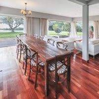 Villa in the mountains, in the village, in the suburbs, at the seaside in Spain, Catalunya, Barcelona, 500 sq.m.