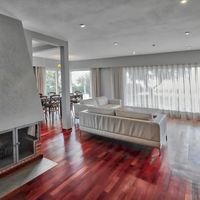 Villa in the mountains, in the village, in the suburbs, at the seaside in Spain, Catalunya, Barcelona, 500 sq.m.