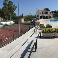 Villa in the mountains, in the village, in the suburbs, at the seaside in Spain, Catalunya, Barcelona, 234 sq.m.