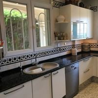 Villa in the mountains, in the village, in the suburbs, at the seaside in Spain, Catalunya, Barcelona, 340 sq.m.