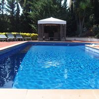 Вилла в горах, в деревне, в пригороде, у моря в Испании, Каталония, Барселона, 515 кв.м.