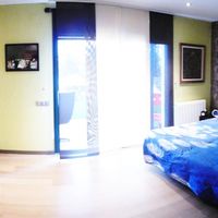 Вилла в горах, в деревне, в пригороде, у моря в Испании, Каталония, Барселона, 515 кв.м.