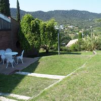 Villa in the mountains, in the village, in the suburbs, at the seaside in Spain, Catalunya, Barcelona, 250 sq.m.