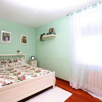 Villa in the big city, in the suburbs, at the seaside in Spain, Catalunya, Barcelona, 400 sq.m.