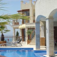 Villa in the big city, at the seaside in Spain, Catalunya, Girona, 210 sq.m.