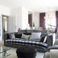 Вилла в горах, в деревне, в пригороде, у моря в Испании, Каталония, Барселона, 380 кв.м.