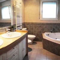 Villa in the mountains, in the village, in the suburbs, at the seaside in Spain, Catalunya, Barcelona, 464 sq.m.