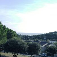 Villa in the mountains, in the village, in the suburbs, at the seaside in Spain, Catalunya, Barcelona, 464 sq.m.