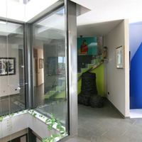 Вилла в горах, в деревне, в пригороде, у моря в Испании, Каталония, Барселона, 400 кв.м.