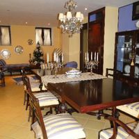 Вилла в горах, в деревне, в пригороде, у моря в Испании, Каталония, Барселона, 550 кв.м.