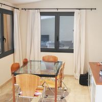 Вилла в горах, в деревне, в пригороде, в лесу, у моря в Испании, Каталония, Барселона, 950 кв.м.