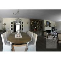 Вилла в горах, в деревне, в пригороде, у моря в Испании, Каталония, Барселона, 412 кв.м.