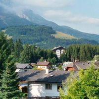 Chalet in the mountains, in the village, by the lake, in the suburbs in Austria, Steiermark, 300 sq.m.