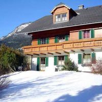 Chalet in the mountains, in the village, by the lake, in the suburbs in Austria, Steiermark, 300 sq.m.