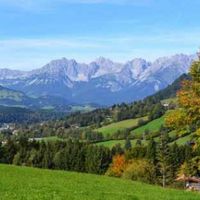 Шале в горах, в пригороде в Австрии, Кицбюэль, 700 кв.м.