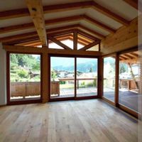 Chalet in the mountains, in the suburbs in Austria, Kitzbuhel, 275 sq.m.