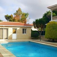 Villa at the seaside in Republic of Cyprus, Eparchia Pafou, 603 sq.m.