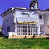 Apartment in the mountains, in the suburbs, at the seaside in Spain, Andalucia, 157 sq.m.