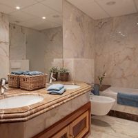 Apartment in Spain, Andalucia, Estepona, 84 sq.m.