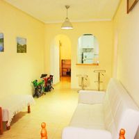 Квартира у озера, у моря в Испании, Валенсия, Торревьеха, 56 кв.м.