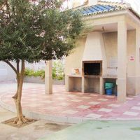 Квартира у озера, у моря в Испании, Валенсия, Торревьеха, 56 кв.м.