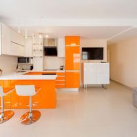 Квартира у озера, у моря в Испании, Валенсия, Торревьеха, 90 кв.м.