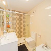 Квартира у озера, у моря в Испании, Валенсия, Торревьеха, 90 кв.м.