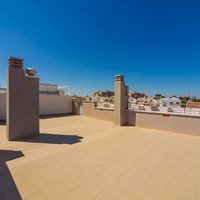 Пентхаус у озера, у моря в Испании, Валенсия, Торревьеха, 90 кв.м.